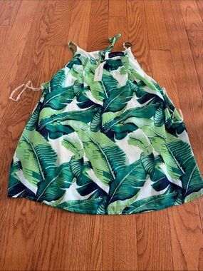 Tropical leaf pattern nice tank top